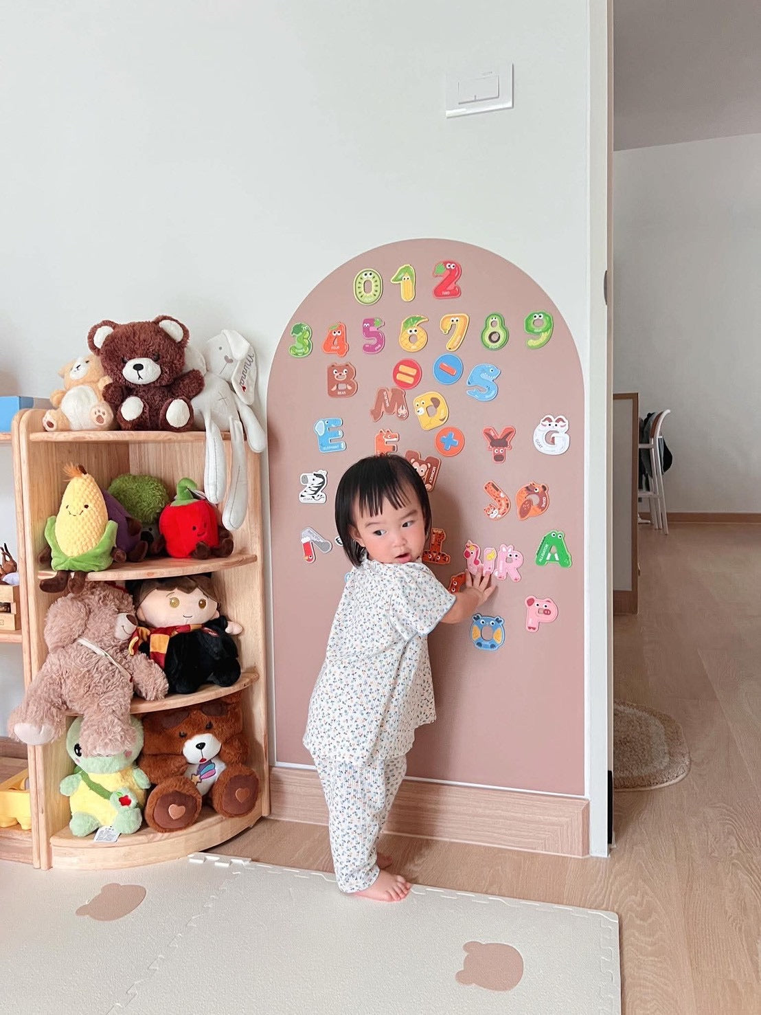 Ultra Mag Small play wall  39"x24" (100cmx60cm) removable & Repositionable